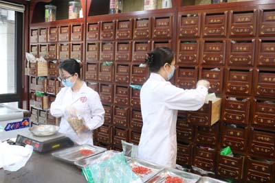 日常吃什么食物可以預(yù)防腎結(jié)石復(fù)發(fā)？